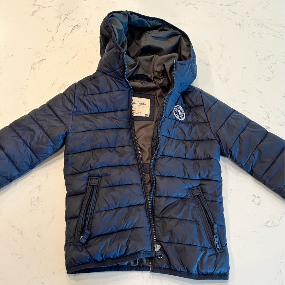 Abercrombie kids light puffer jacket size 3/4 youth coat